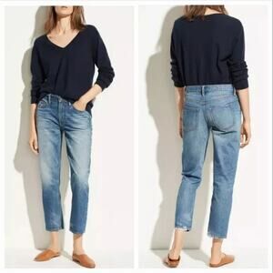 VINCE Tomboy Medium Wash Jeans size 28 Straight Leg  Model Off Duty Classic 90s